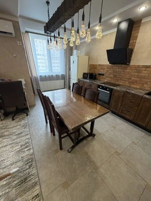 Продам двухкомнатную (2-комн.) квартиру, Гидростроителей ул, 67, Краснодар г