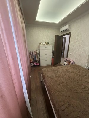 Продам двухкомнатную (2-комн.) квартиру, Гидростроителей ул, 67, Краснодар г