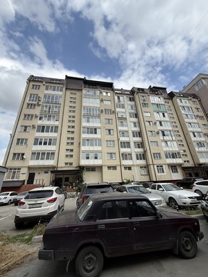 Продам двухкомнатную (2-комн.) квартиру, Атажукина ул, 14, Нальчик г