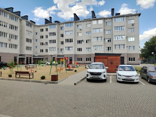 Продам однокомнатную (1-комн.) квартиру, Октябрьская ул, 74, Тихорецк г