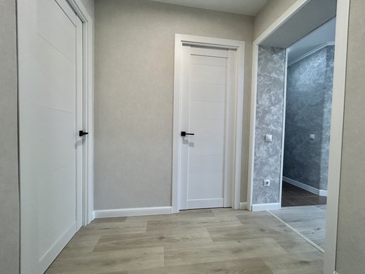 Продам трехкомнатную (3-комн.) квартиру, Карпинского ул, 32, Пенза г