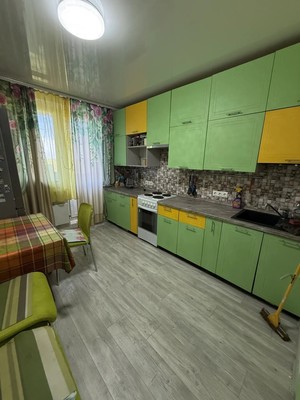 Продам трехкомнатную (3-комн.) квартиру, Земская ул, 21, Чехов г