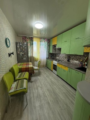Продам трехкомнатную (3-комн.) квартиру, Земская ул, 21, Чехов г