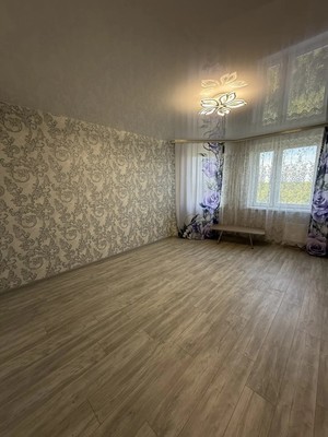 Продам трехкомнатную (3-комн.) квартиру, Земская ул, 21, Чехов г