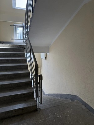 Продам трехкомнатную (3-комн.) квартиру, Земская ул, 21, Чехов г