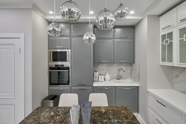 Продам трехкомнатную (3-комн.) квартиру, Рябиновая ул, 3к3, Москва г