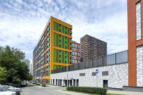 Продам трехкомнатную (3-комн.) квартиру, Рябиновая ул, 3к3, Москва г