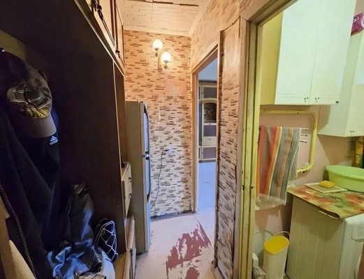 Продам однокомнатную (1-комн.) квартиру, Спортивная ул, 18, Дзержинский г