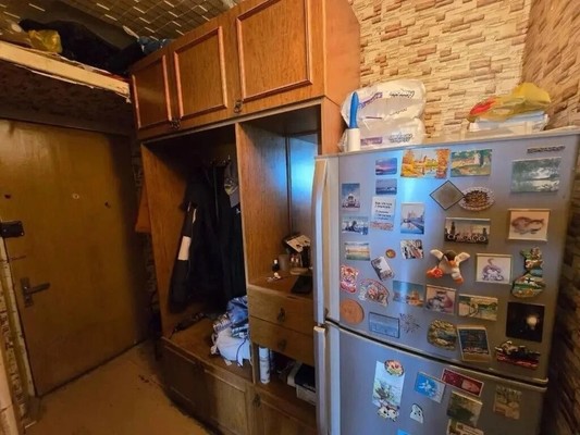Продам однокомнатную (1-комн.) квартиру, Спортивная ул, 18, Дзержинский г