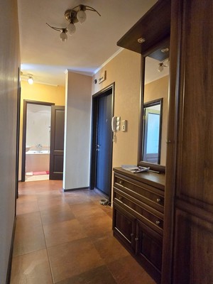 Продам двухкомнатную (2-комн.) квартиру, Парковый проезд, 6, Кузнечики п