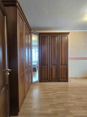 Продам двухкомнатную (2-комн.) квартиру, Парковый проезд, 6, Кузнечики п
