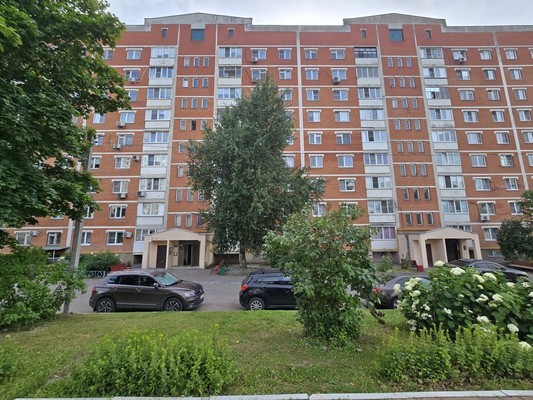 Продам двухкомнатную (2-комн.) квартиру, Парковый проезд, 6, Кузнечики п