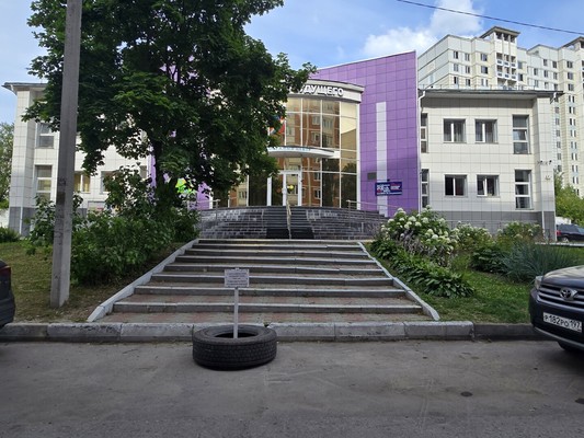 Продам двухкомнатную (2-комн.) квартиру, Парковый проезд, 6, Кузнечики п