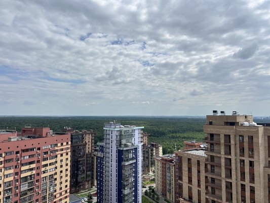 Продам трехкомнатную (3-комн.) квартиру, Дубравная ул, 16, Казань г