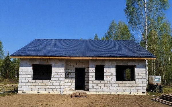 Продам дом, 1-я ул, 5, Ульяновка гп, 0 км от города