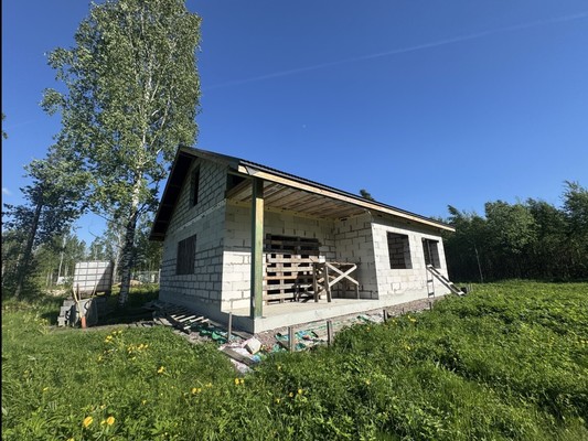 Продам дом, 1-я ул, 5, Ульяновка гп, 0 км от города