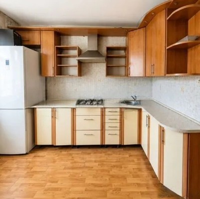 Продам однокомнатную (1-комн.) квартиру, Бородинская ул, 1, Смоленск г
