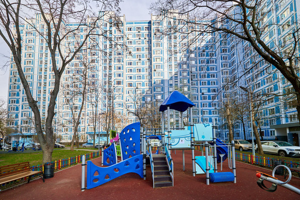 Сдам трехкомнатную (3-комн.) квартиру, Маршала Голованова ул, 16, Москва г
