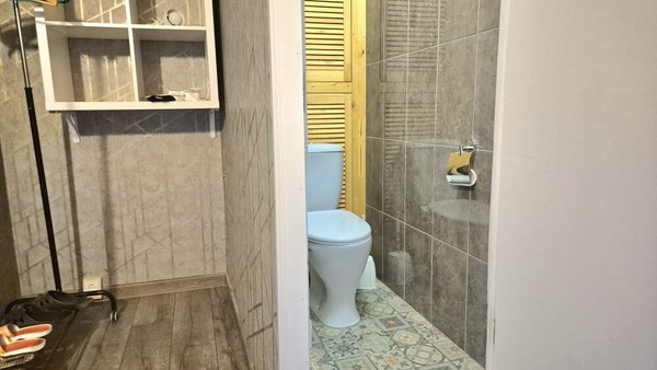 Продам многокомнатную квартиру, Крупской ул, 5, Гатчина г