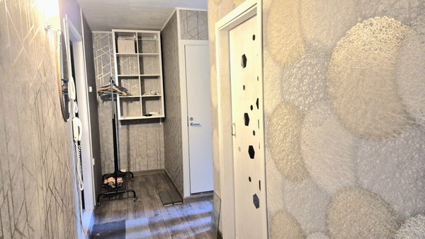 Продам многокомнатную квартиру, Крупской ул, 5, Гатчина г
