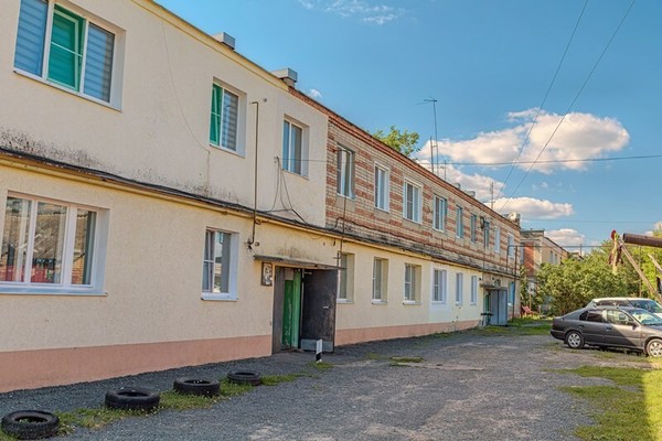 Продам трехкомнатную (3-комн.) квартиру, Дорожная ул, 1, Чемодановка с