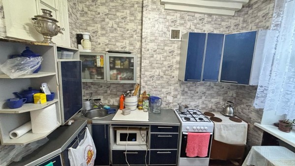Продам многокомнатную квартиру, Кутузова ул, 5, Смоленск г