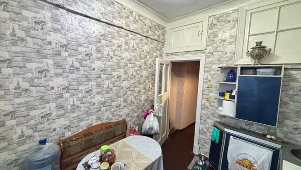 Продам многокомнатную квартиру, Кутузова ул, 5, Смоленск г