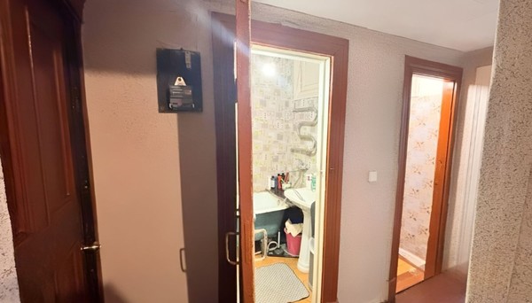 Продам многокомнатную квартиру, Кутузова ул, 5, Смоленск г