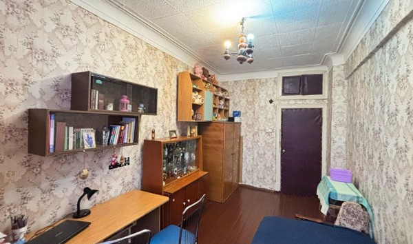 Продам многокомнатную квартиру, Кутузова ул, 5, Смоленск г