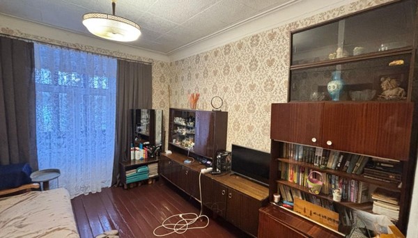Продам многокомнатную квартиру, Кутузова ул, 5, Смоленск г