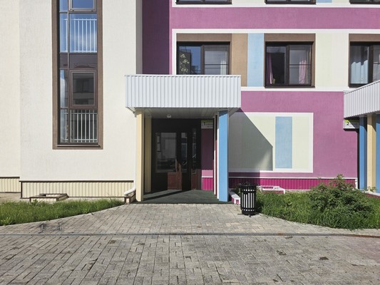Продам двухкомнатную (2-комн.) квартиру, Борцов Революции ул, 1Ак5, Пермь г