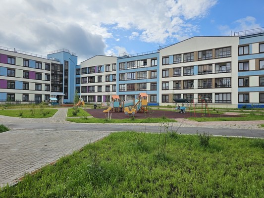 Продам двухкомнатную (2-комн.) квартиру, Борцов Революции ул, 1Ак5, Пермь г