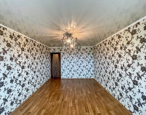Продам двухкомнатную (2-комн.) квартиру, 1-й Микрорайон ул, 1, Эльбан рп