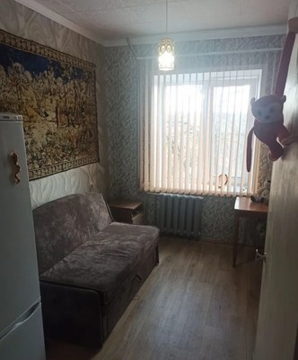Продам трехкомнатную (3-комн.) квартиру, Октября пер, 1а, Смоленск г