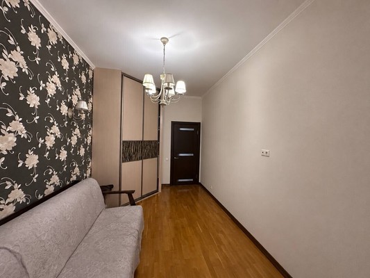 Продам двухкомнатную (2-комн.) квартиру, Мира ул, 6, Юрово д