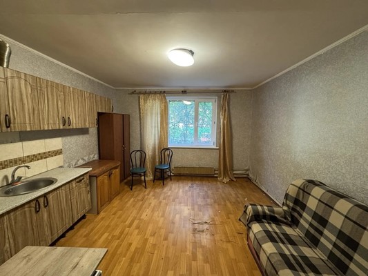 Продам многокомнатную квартиру, Армавирская ул, 7, Москва г