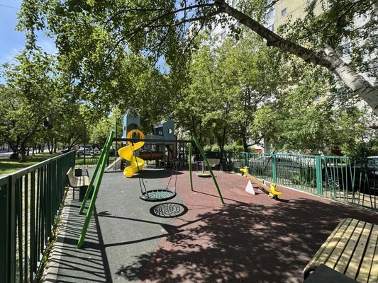 Продам многокомнатную квартиру, Армавирская ул, 7, Москва г