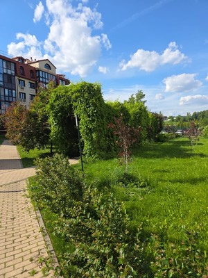 Продам трехкомнатную (3-комн.) квартиру, Никольская ул, 4к2, Ромашково с