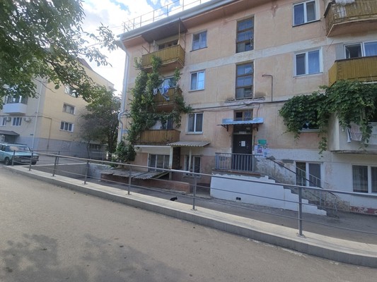 Продам двухкомнатную (2-комн.) квартиру, Мальченко ул, 4, Аэрофлотский пгт