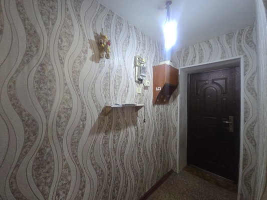 Продам двухкомнатную (2-комн.) квартиру, Мальченко ул, 4, Аэрофлотский пгт