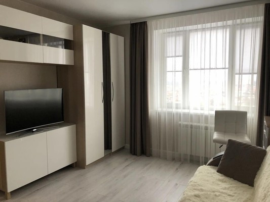 Продам однокомнатную (1-комн.) квартиру, Дмитриева ул, 34, Балашиха г