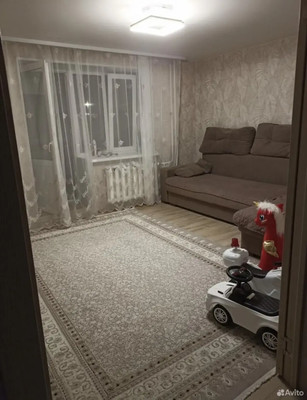 Продам двухкомнатную (2-комн.) квартиру, Курганская ул, 83, Ишим г