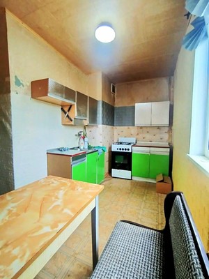 Продам трехкомнатную (3-комн.) квартиру, Красноармейская ул, 4, Тихвин г