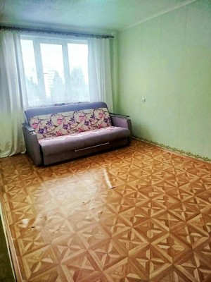Продам трехкомнатную (3-комн.) квартиру, Красноармейская ул, 4, Тихвин г