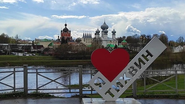 Продам трехкомнатную (3-комн.) квартиру, Красноармейская ул, 4, Тихвин г