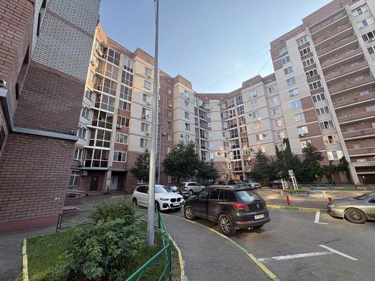 Продам двухкомнатную (2-комн.) квартиру, Чистопольская ул, 66, Казань г