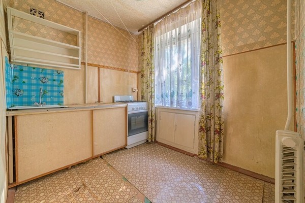 Продам двухкомнатную (2-комн.) квартиру, Кронштадтская ул, 4, Пенза г