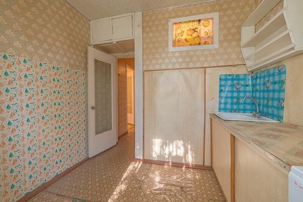 Продам двухкомнатную (2-комн.) квартиру, Кронштадтская ул, 4, Пенза г