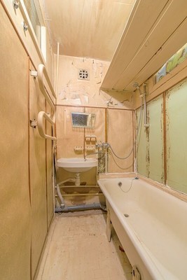 Продам двухкомнатную (2-комн.) квартиру, Кронштадтская ул, 4, Пенза г