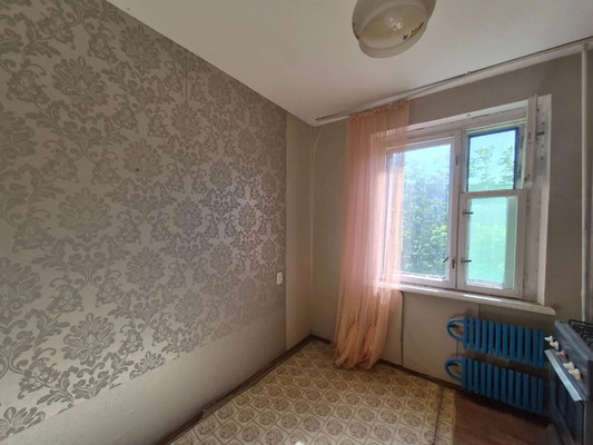 Продам двухкомнатную (2-комн.) квартиру, Дружбы ул, 8, Парковый п